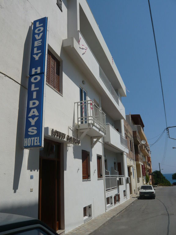 Lovely Holidays Hotel Χερσόνησος Εξωτερικό φωτογραφία